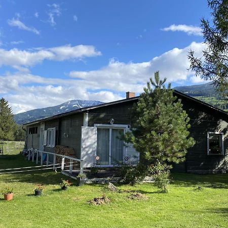 Traumhafte Wohnung Auf Pferde Ranch Aich  Buitenkant foto